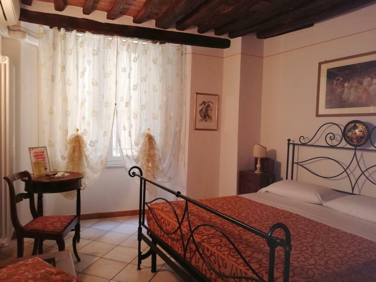 B&B Alle Due Porte Сиена Екстериор снимка